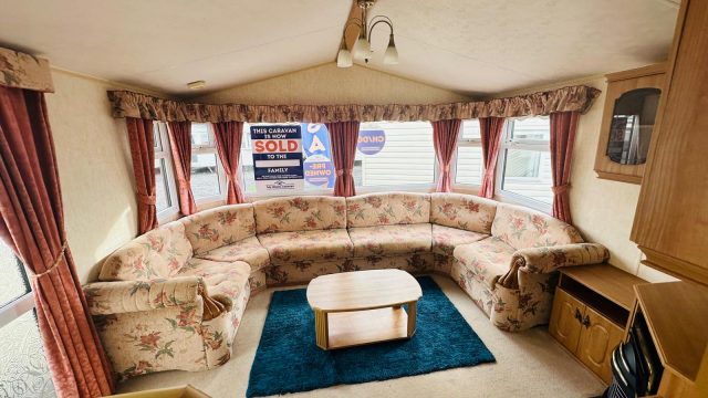 002 Countrystyle Lounge