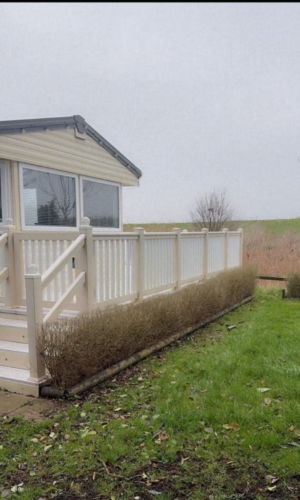 002 Delta Deluxe outside