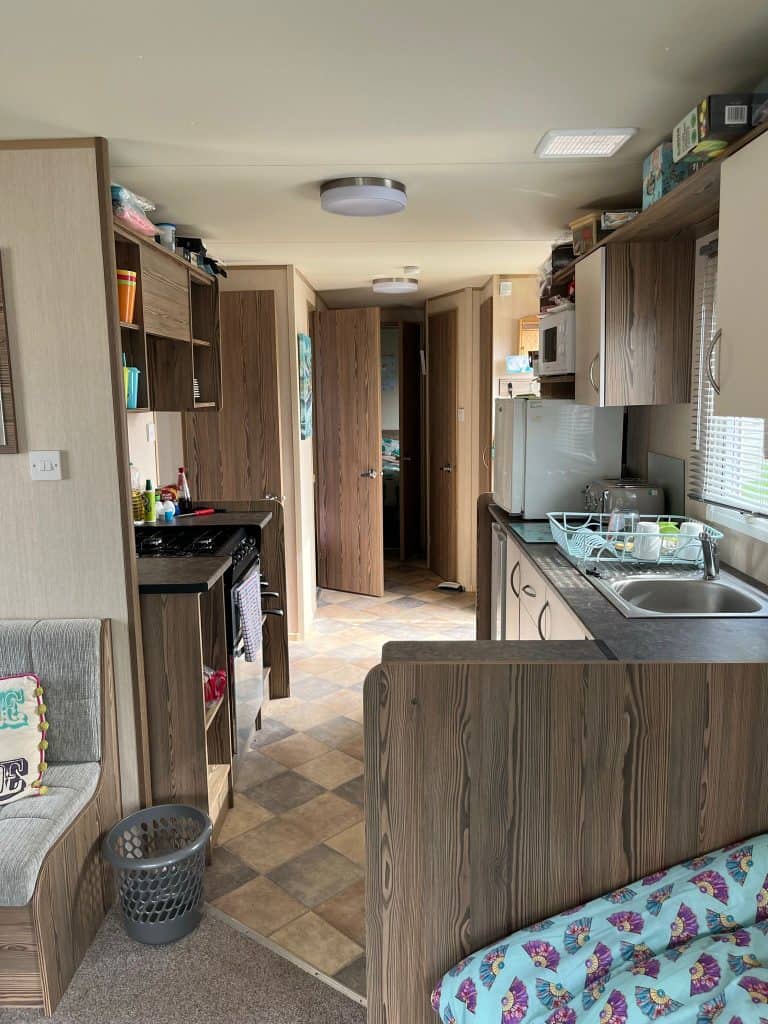 004 Horizon 2017 Kitchen