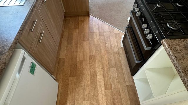 005 Rio Gold Kitchen