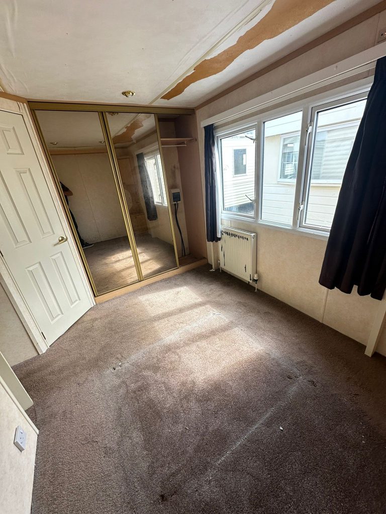 006 BK Senator Double Bedroom