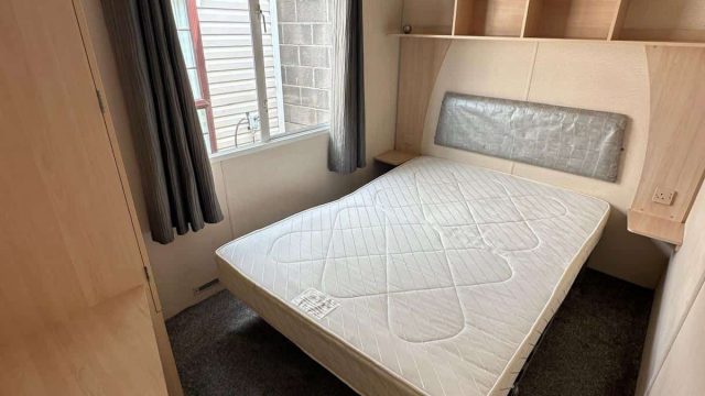 007-Cascade-Double-Bedroom