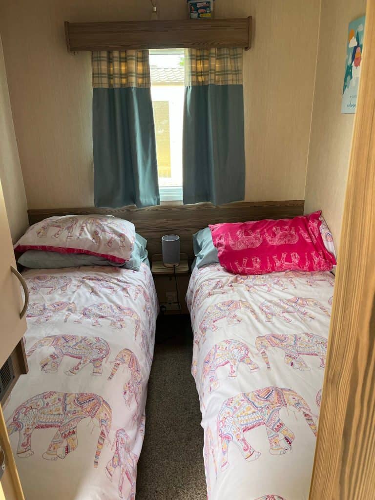 007 Horizon 2017 Twin 1