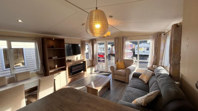 pendant light over kitchen counter top