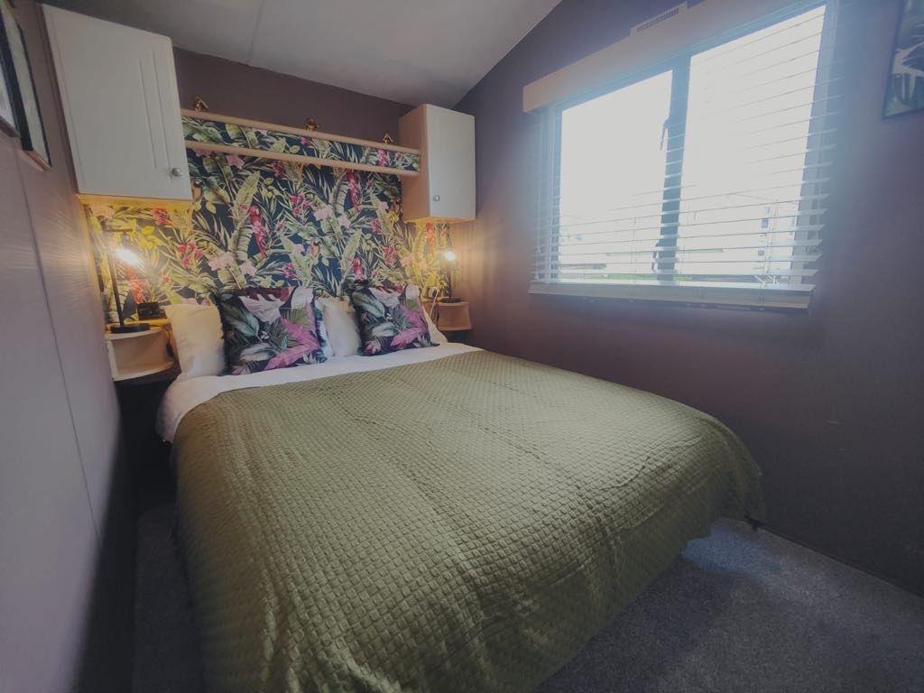 009 Beaumaris Bedroom Double