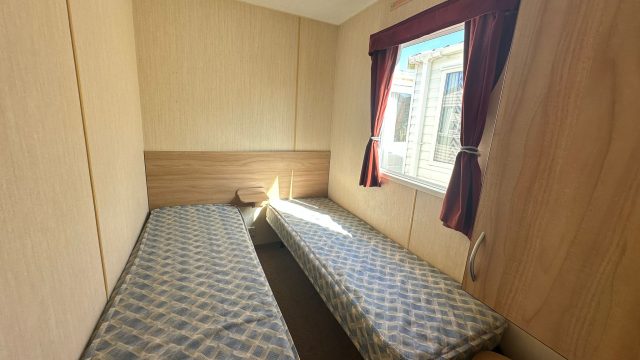 010 Horizon 2011 Twin 2