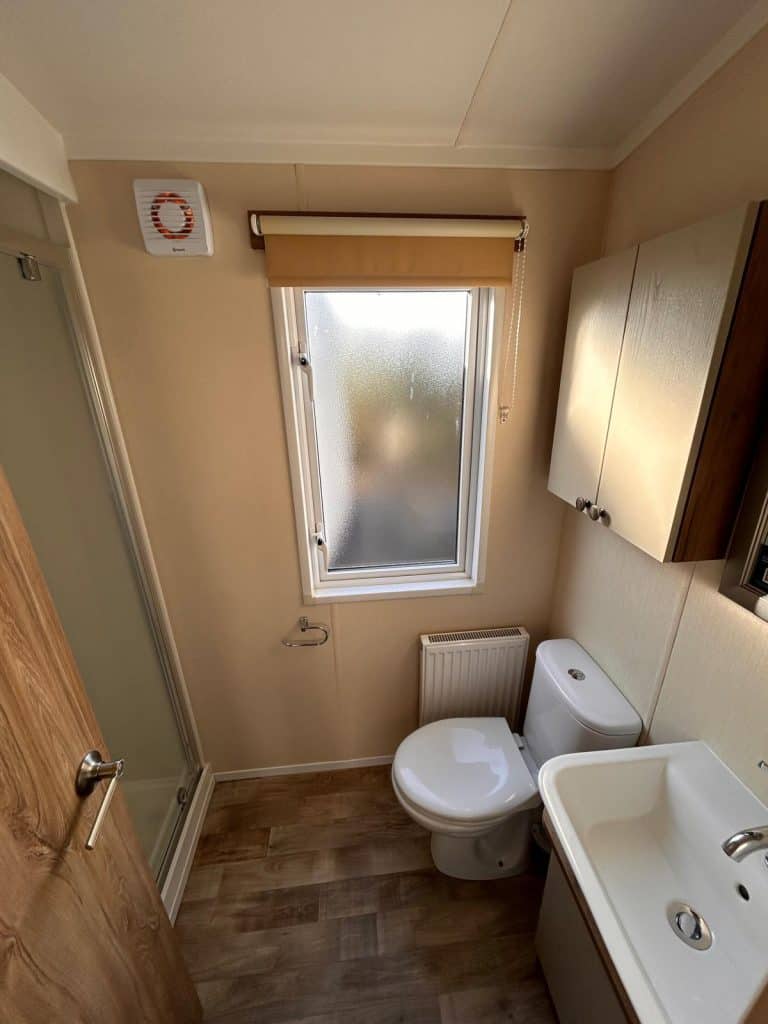 ensuite bathroom