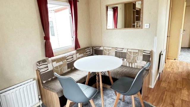 005 Vista Dining (2)