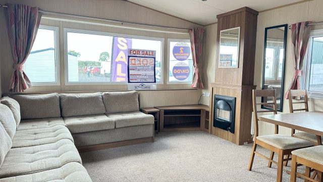 003 Summer Breeze Lounge