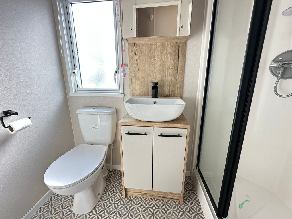 012 St David Shower Room