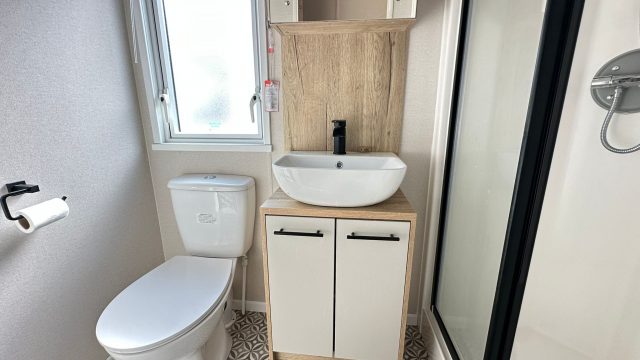 012 St David Shower Room