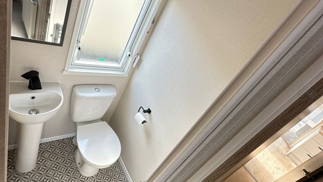 014 St David Ensuite