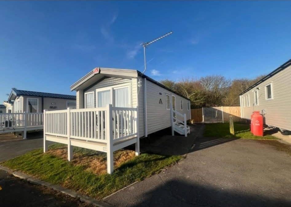 Private Sale Static Caravan Atlas Mirage. Ref:Mirage21Rockley