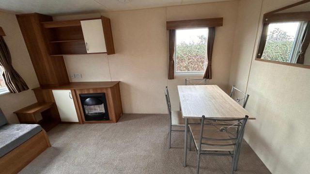 003A elegance dining