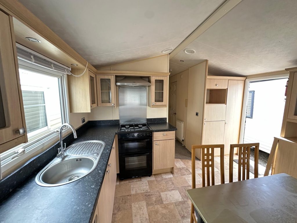 004 Sheraton Kitchen