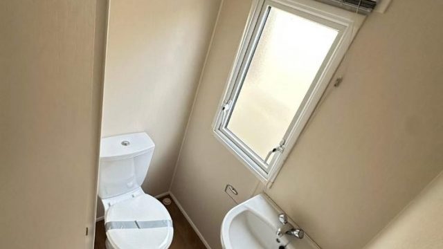 010 Salsa Eco Toilet