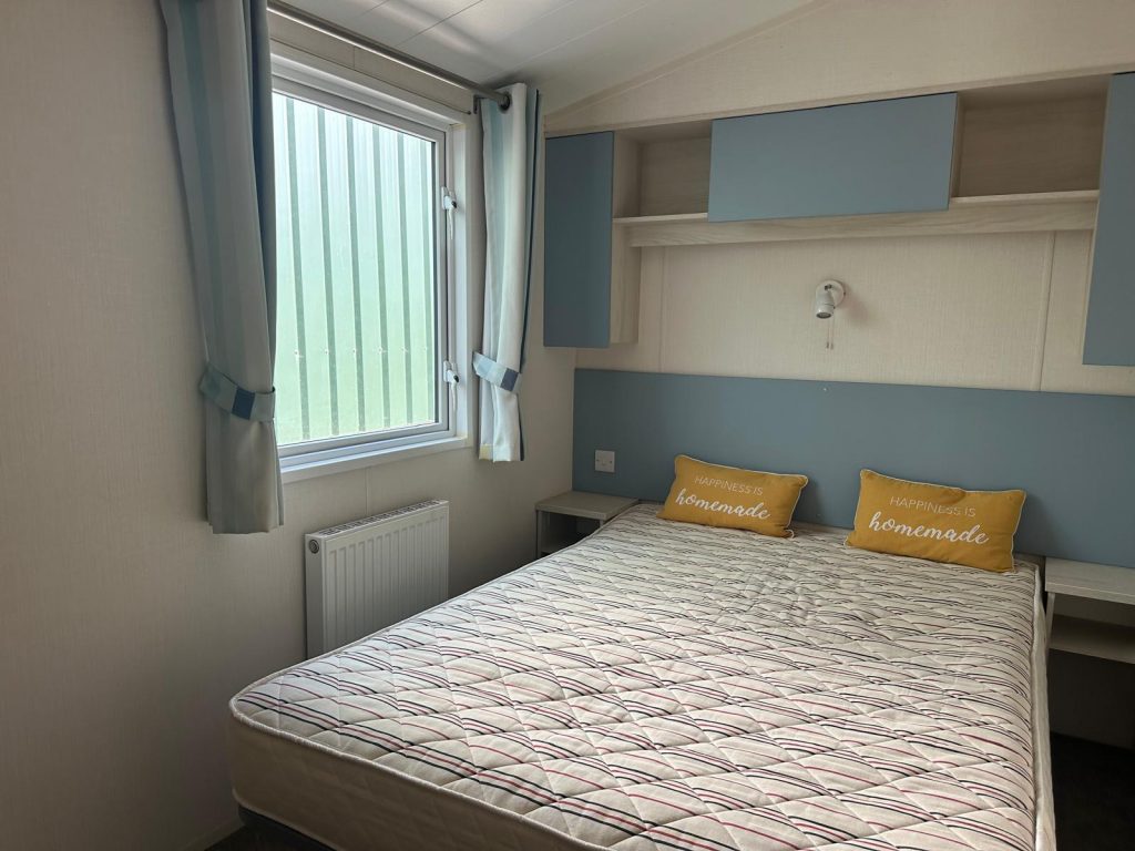 013 Atlas ruby double