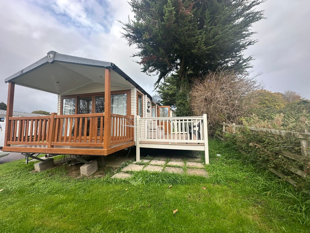 WhatsApp Image 2025-10-28 at 13.31.27 (1)