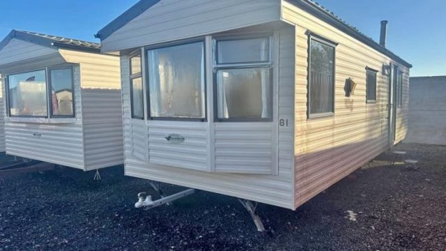 Willerby static caravan. 10ft wide.