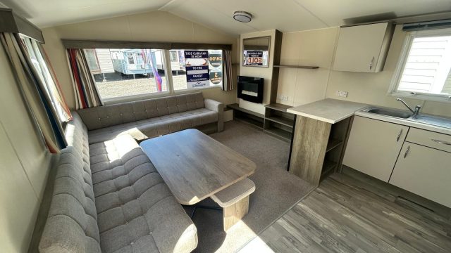 002a Moonstone lounge