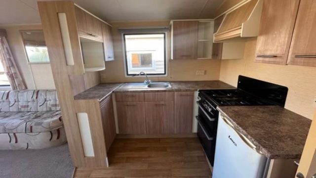 003 rio gold Kitchen