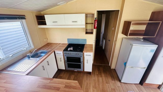 004 Carnival Kitchen