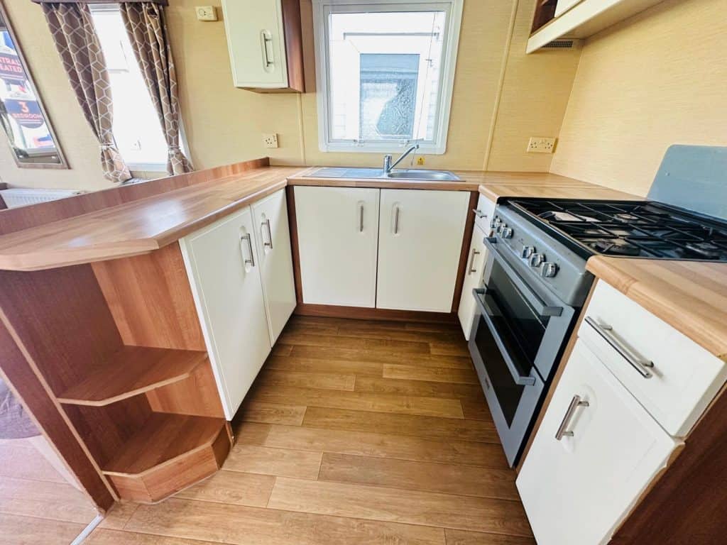 005 Carnival Kitchen