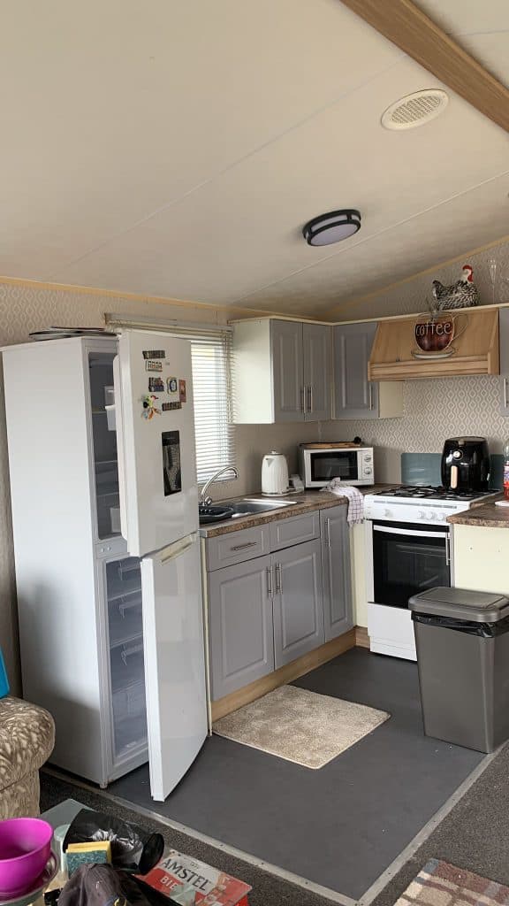 005 vacation kitchen