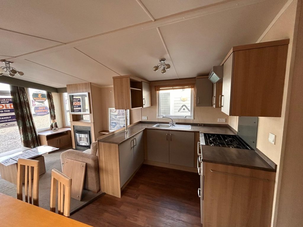 006 Bordeaux 38 Kitchen