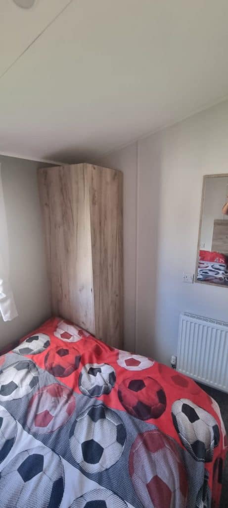 006 Ellerton bedroom 2