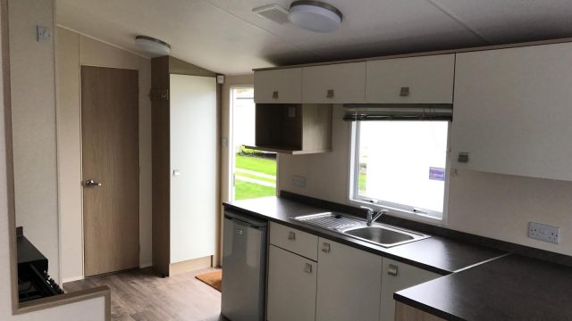 004 Everglade kitchen