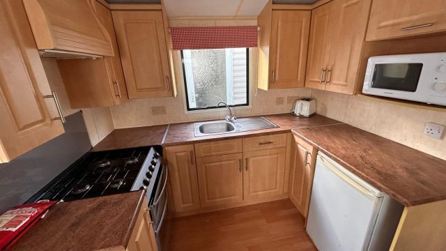 006 Westmoreland kitchen