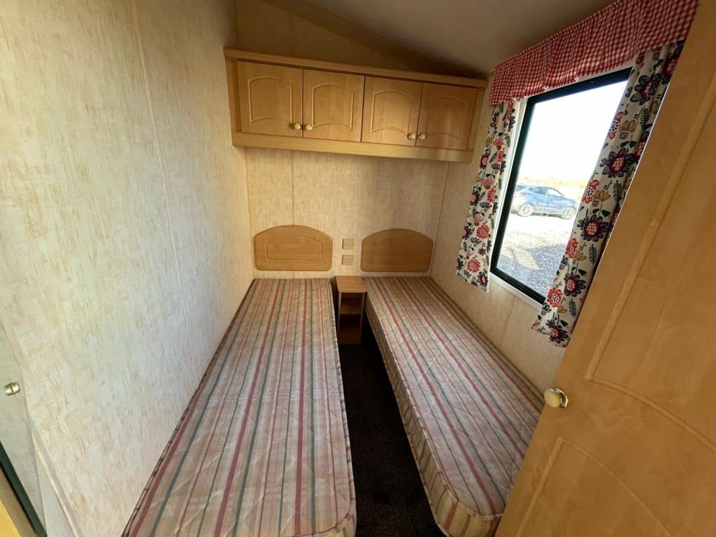 009 Westmoreland Twin 1