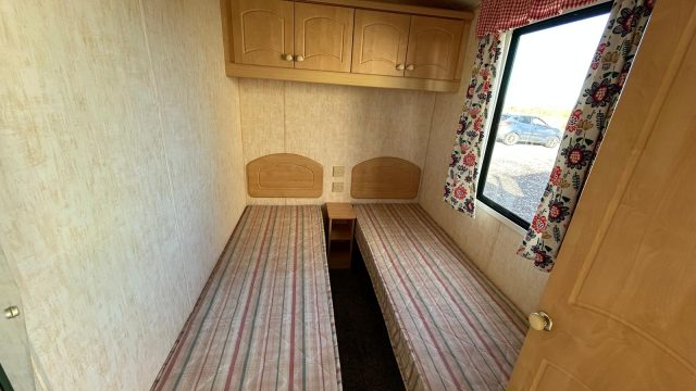 009 Westmoreland Twin 1