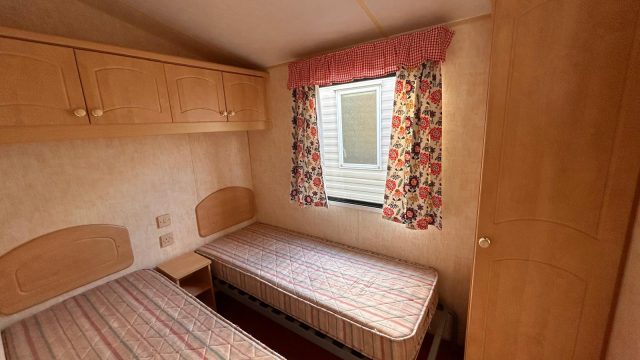 012 Westmoreland Twin 2