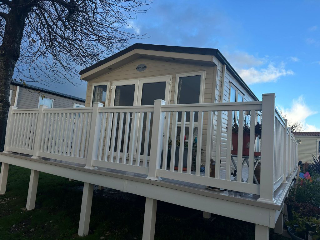 WhatsApp Image 2025-12-03 at 19.37.27 (1)