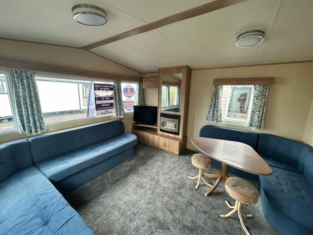 003a tebay lounge