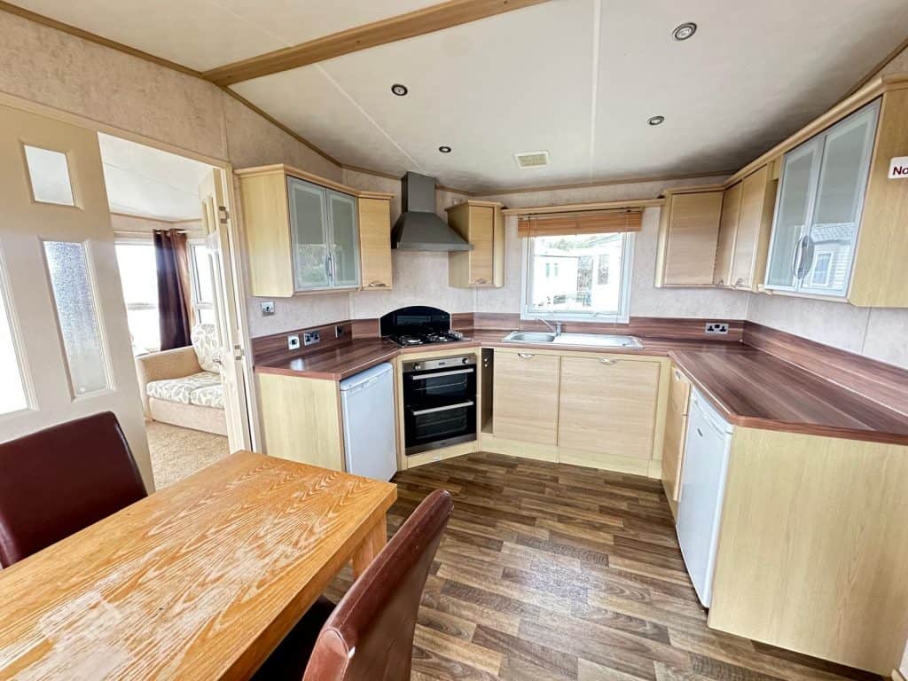 004 Ashcroft Kitchen