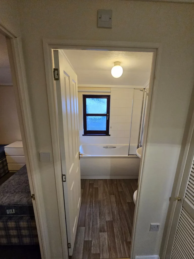 007-Wessex-Lodge-28×20-10