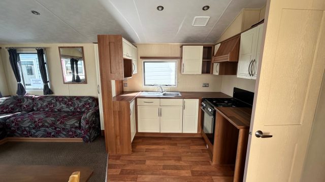 003a rio gold kitchen