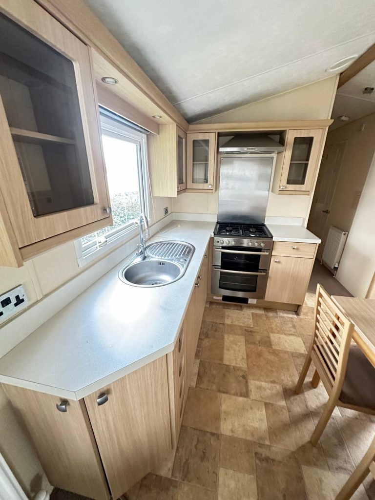 004 BK Sheraton Kitchen