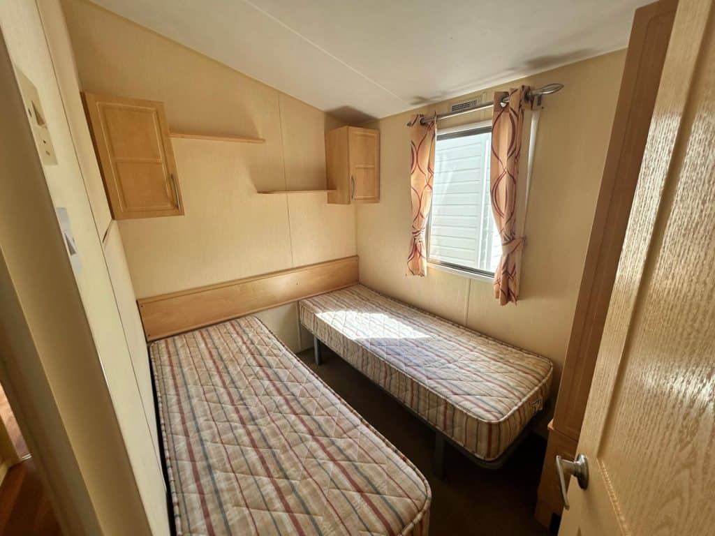 008 rio gold 12 Twin Bedroom