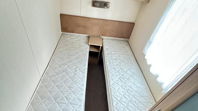 012 BK Sheraton Twin