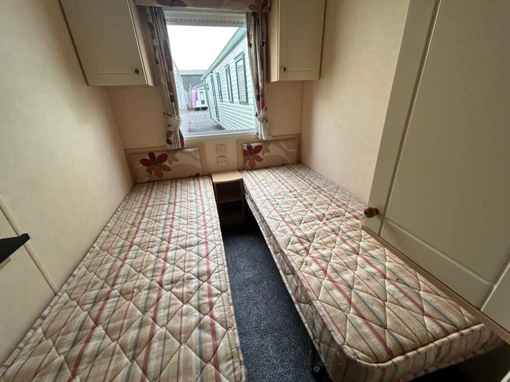 013 Salisbury Twin 2