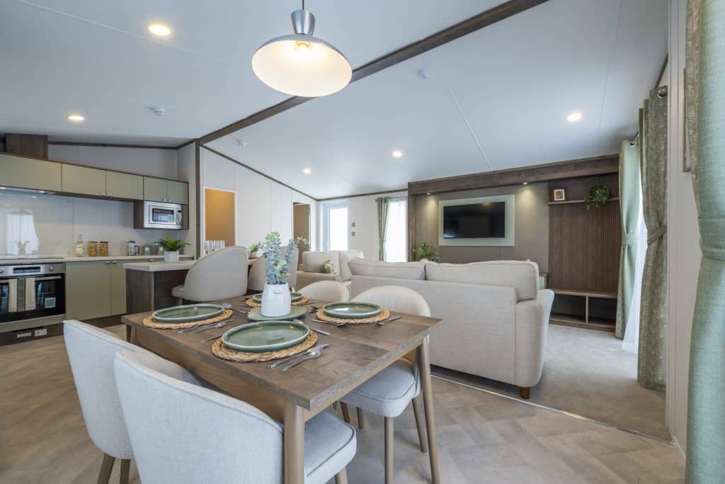 005 Harlington-Lodge