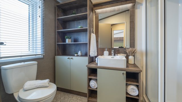 009 Harlington-Lodge