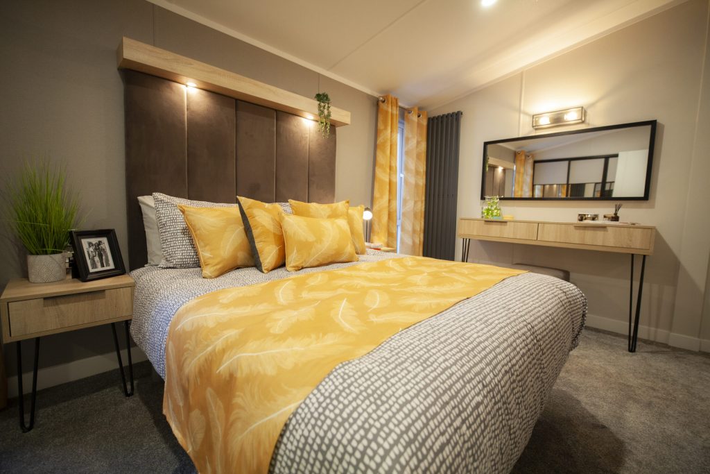 009 aruba master bedroom