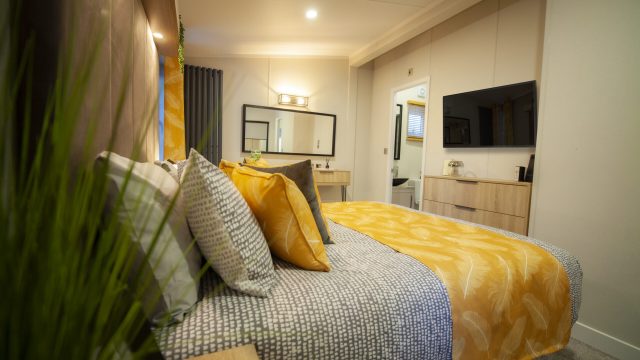 010 Aruba Master-Bedroom-10-scaled