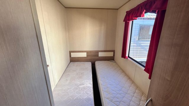 010 Tebay Red Twin 2