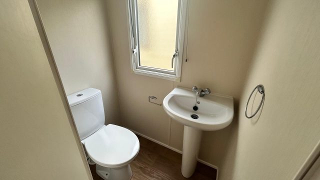 011 salsa eco toilet